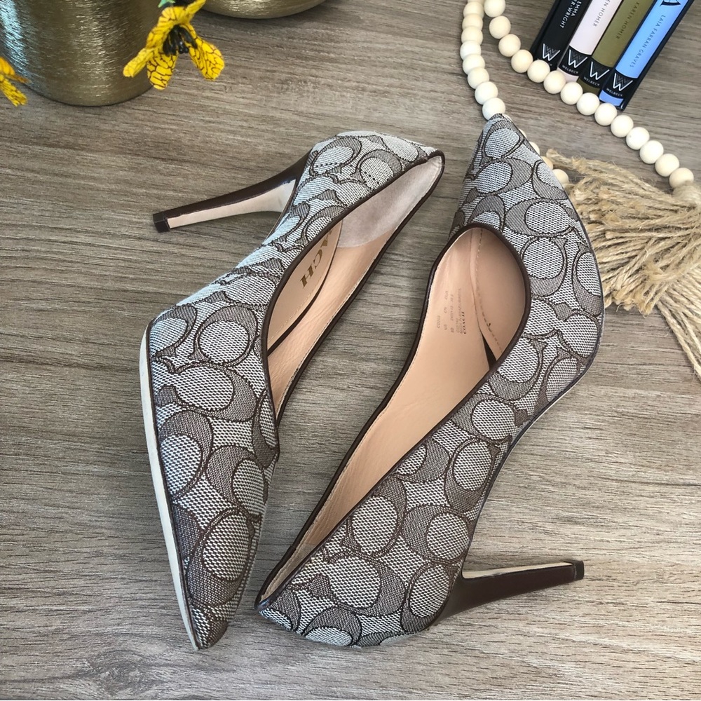 Coach Skyler Pump In Signature Jacquard Brown Pointed Toe Heels 8 - Picture 4 of 12